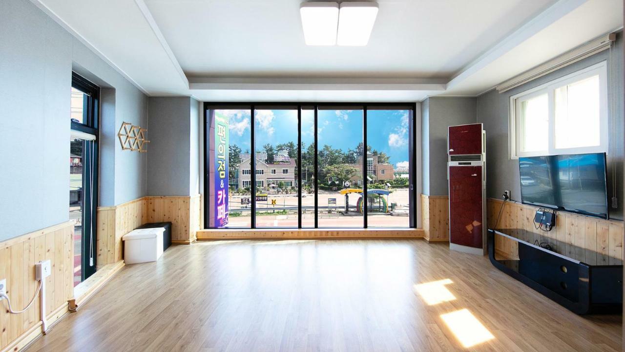 Samcheok Sol Beach Pension Exterior photo